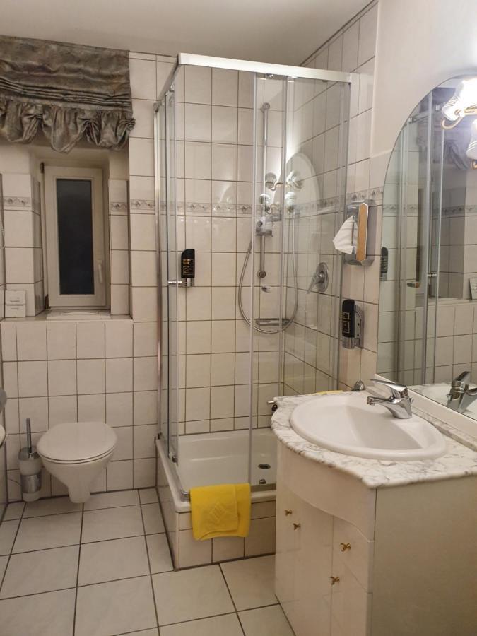 Hotel Andreasstuben ไวเซนบวร์ก อิน บาเยิร์น ภายนอก รูปภาพ